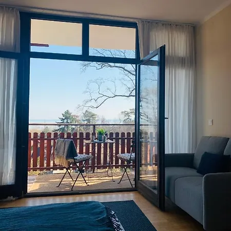 Fecskefeszek Vendeghaz Bed & Breakfast
